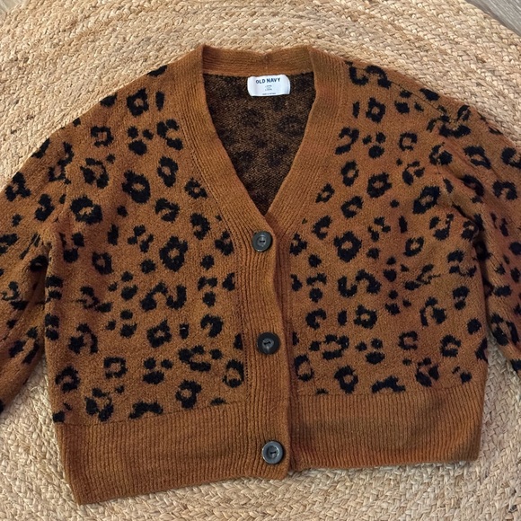 Semi-cropped knitted cardigan - Picture 7 of 7